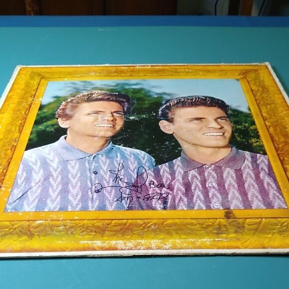 The Everly Brothers Framed  A Date With the Everly Brothers Vinyl Record - Picture 1 of 7